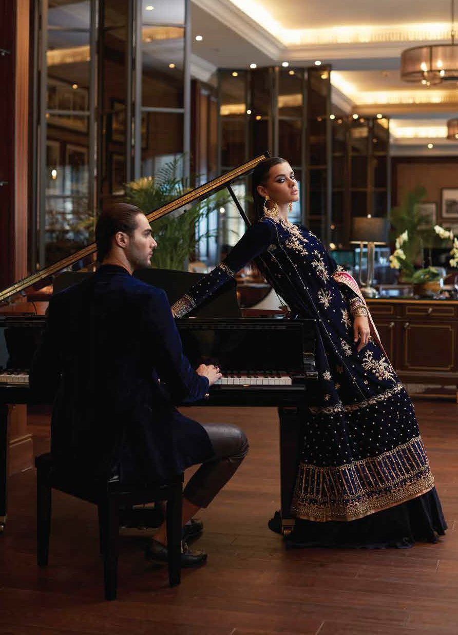 MUSHQ Luxury Velvet PHANASM