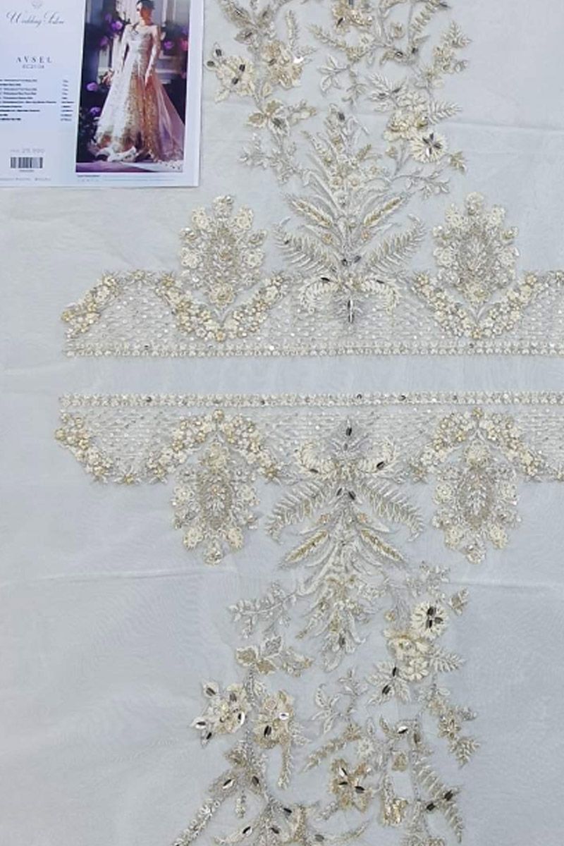 Elan AYSEL (EC21-04)