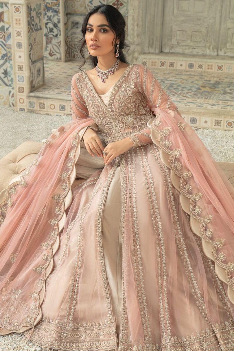 Sania Hasan Couture Palatial