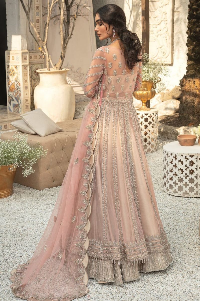 Sania Hasan Couture Palatial